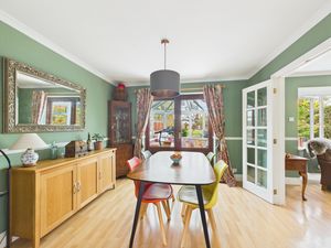 Dining Room- click for photo gallery